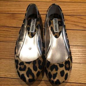 Steve Madden Animal print flats